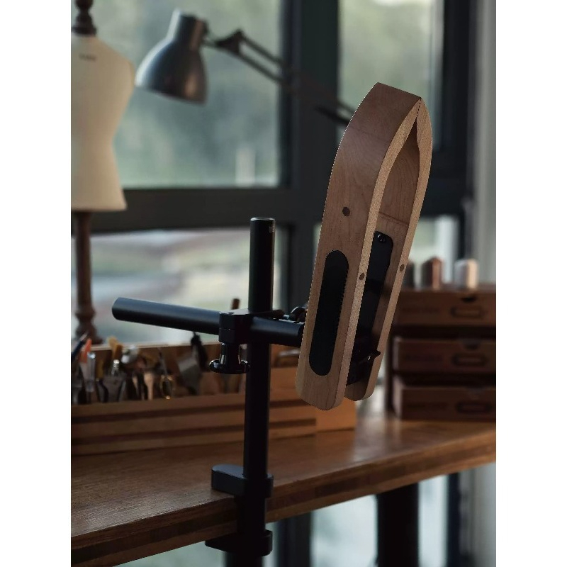Деревянная подставка-зажим для – обзор и цена Leatherwork Craft
