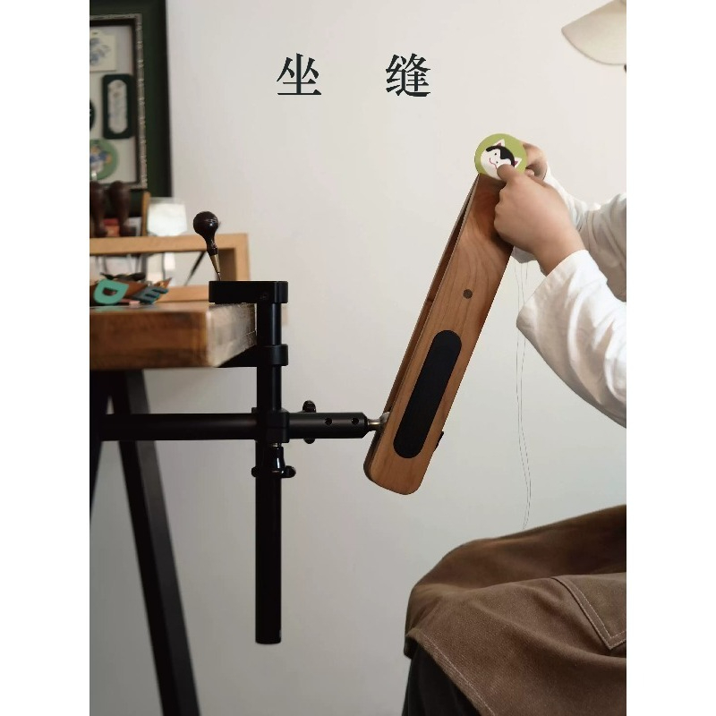 Деревянная подставка-зажим для – обзор и цена Leatherwork Craft